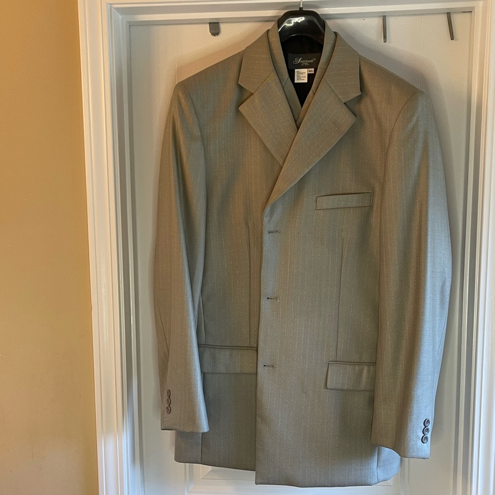 Sharp 3 Piece Suit